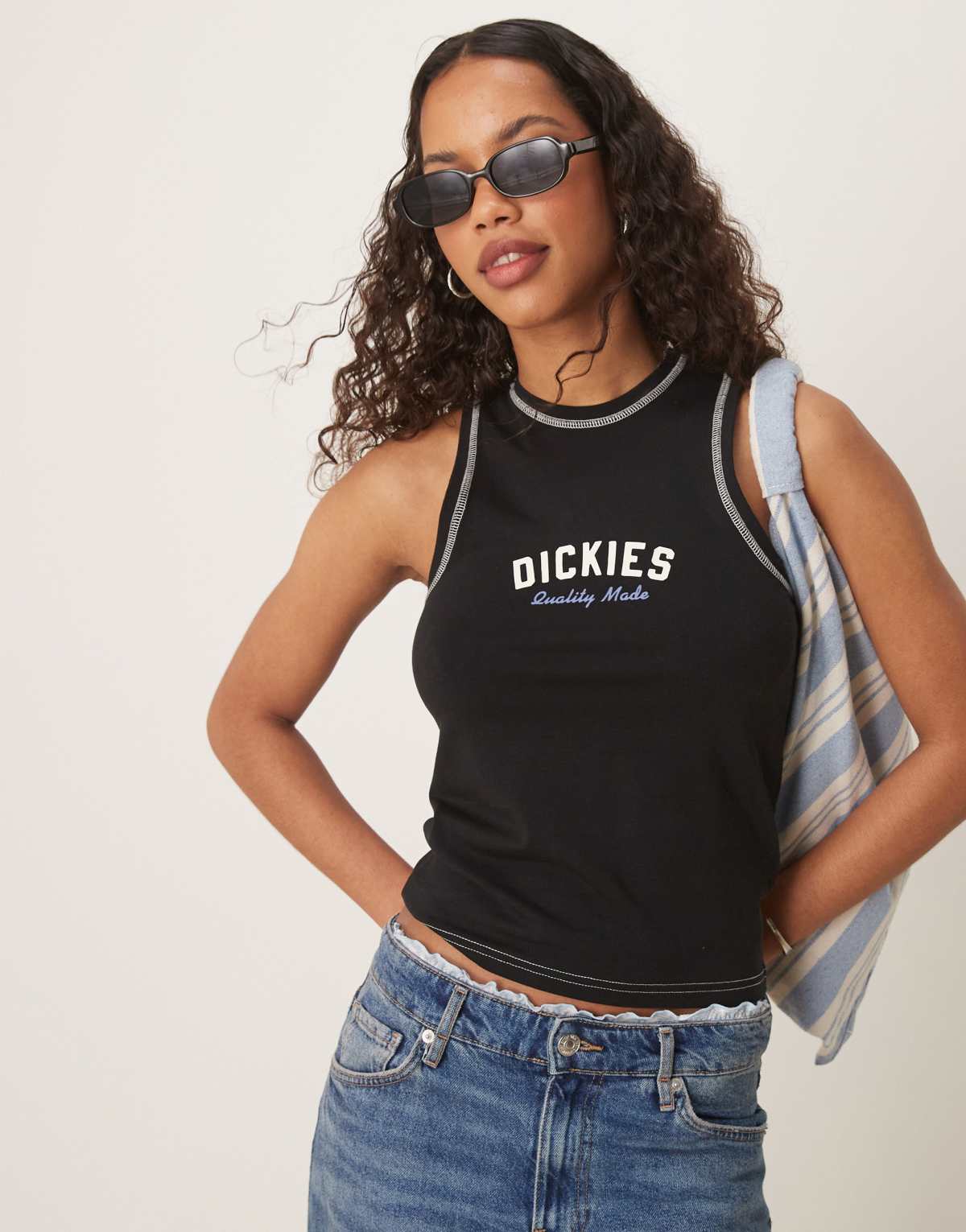 Dickies racer central logo long line vest in black