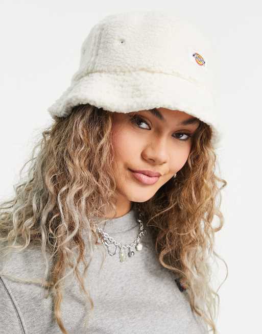 Dickies Red Chute sherpa bucket hat in ecru, 4 of 4