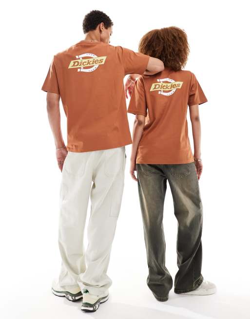 Dickies - Ruston - T-shirt met print op de achterkant in bruin 