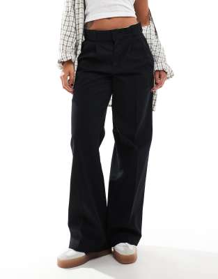 Dickies seasonal enhanced pleated wide leg pants in black