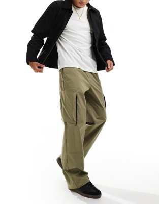Dickies Dickies seasonal utility cargo trousers in khaki green