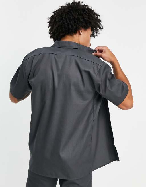 Dickies short-sleeved work shirt in charcoal grey, 2 of 4