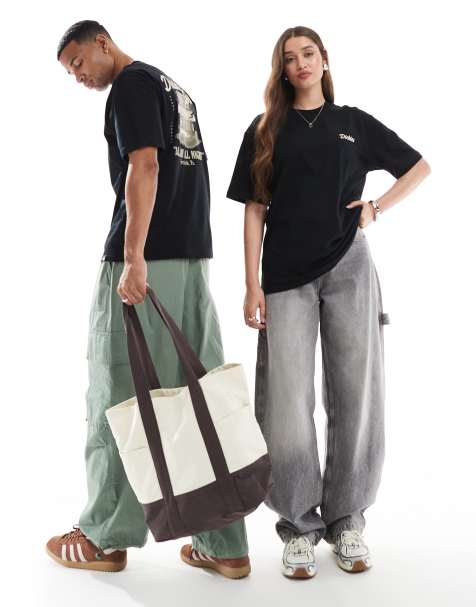 Dickies - Sort T-shirt med grafisk 'Deli'-print på ryggen - Kun hos ASOS - view 1