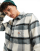 Thumbnail 1 von 4