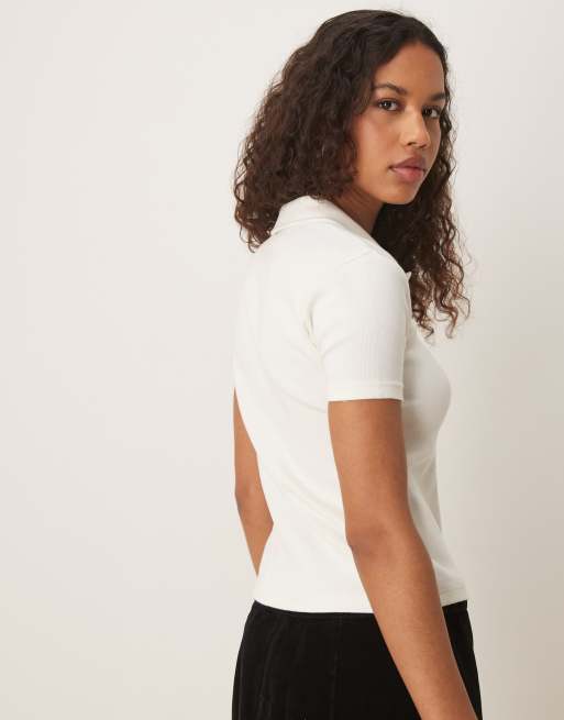 Dickies – Tallasse – Geknöpftes T-Shirt in Wollweiß mit knappem Schnitt, 3 von 4