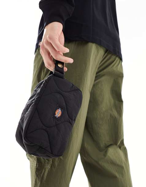 Dickies thorsby quilted pouch bag in black