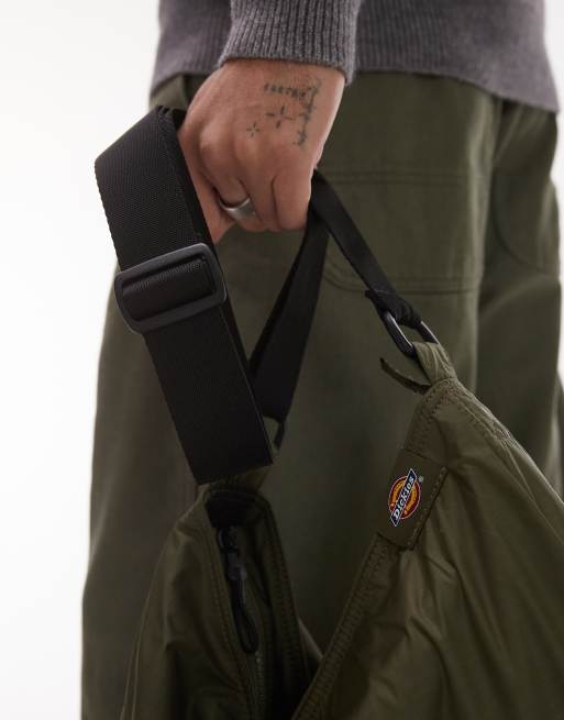 Dickies Unionville nylon cross body bag in khaki green, 3 of 4