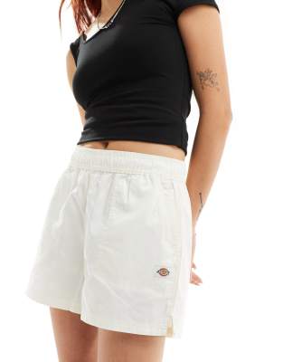 Dickies Vale shorts in off white