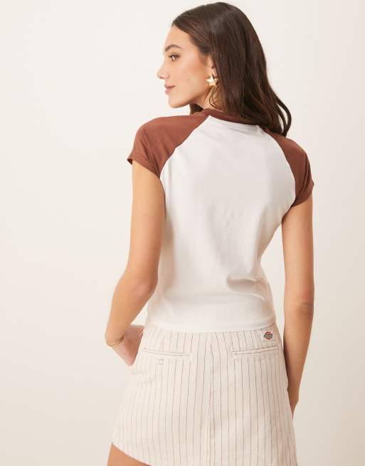 Dickies western rope logo raglan baby tee in off white and cappuccino brown, 4 of 4