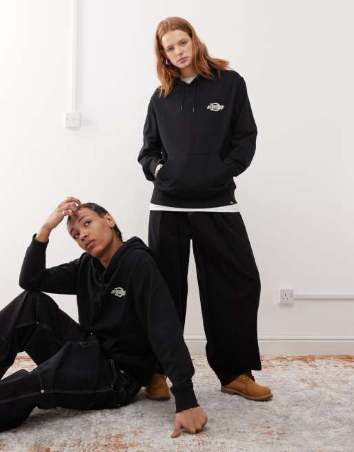Dickies wood logo back print hoodie in black, 2 of 4