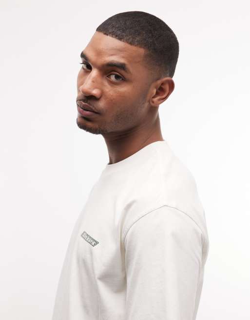 Dickies – Woodsdale – T-Shirt in Wollweiß mit Rückenprint, exklusiv bei ASOS, 5 von 5