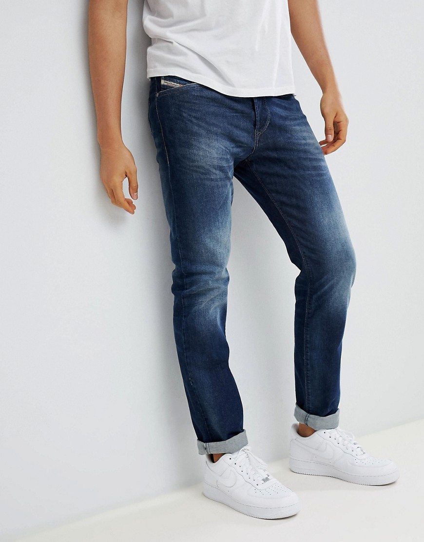 Diesel - Buster - Jeans slim regular fit 853R scuri effetto usato-Blu