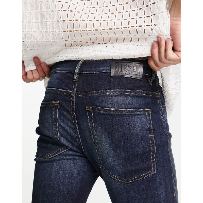 0LCxs Designer Diesel - D-Amni-y - Jeans super skinny lavaggio medio