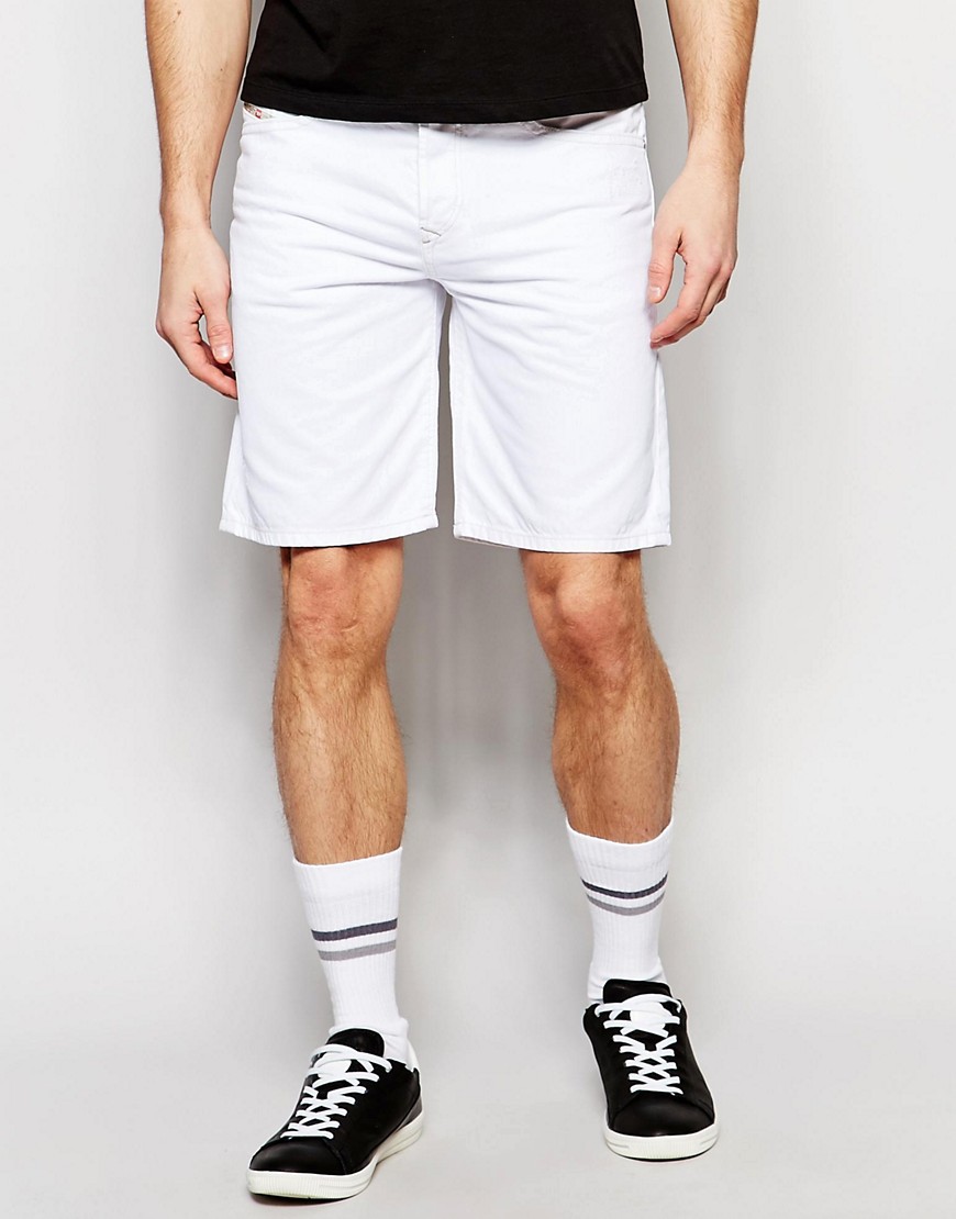 Diesel Denim Shorts Bustshort Straight Fit in White-Blue