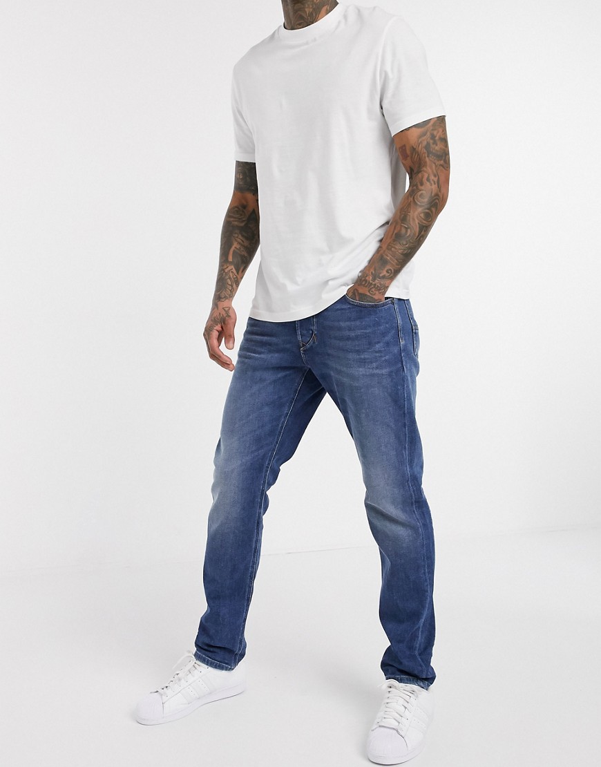 Diesel Larkee-Beex regular tapered fit jeans in mid wash-Blue