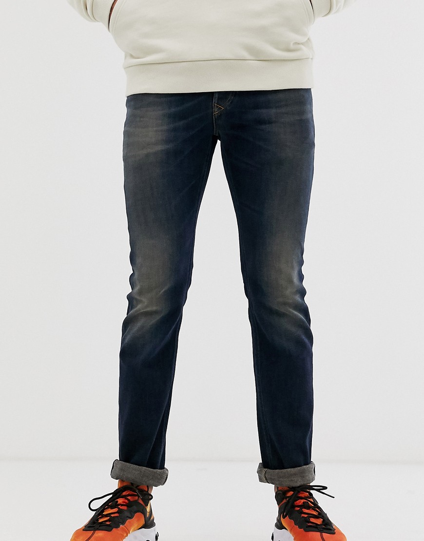 Diesel – Safado-X – Mörkt tvättade jeans i straight fit – 0890Z-Blå