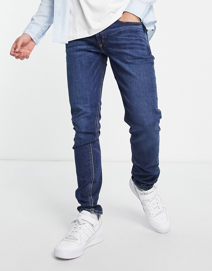 diesel sleenker skinny jeans in mid wash-blue