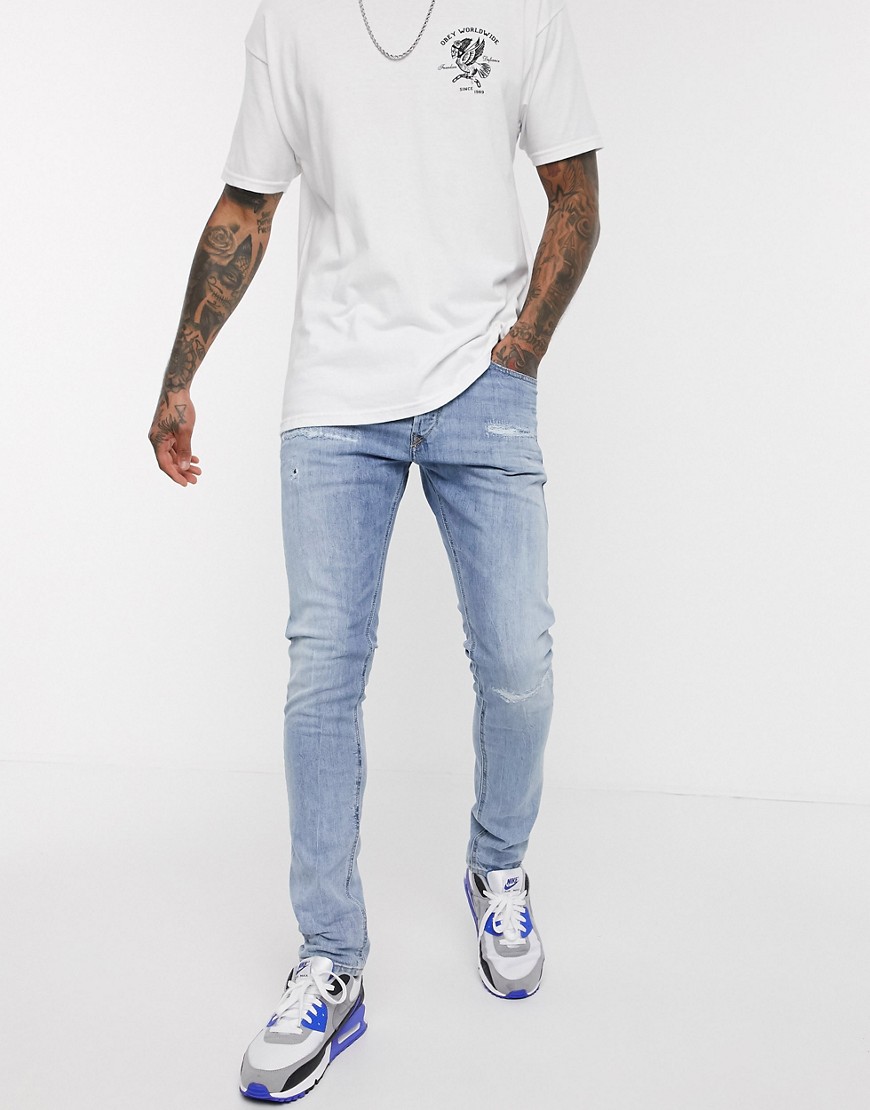Diesel – Tepphar-X – Ljusblå slim jeans i morotsmodell