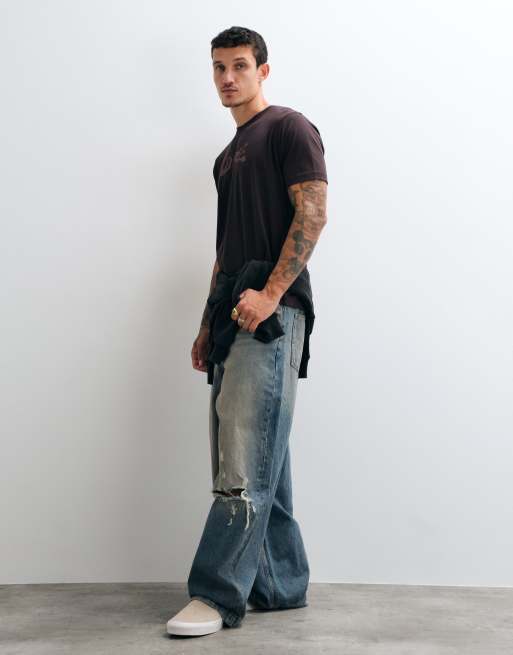 Dime fingerprint logo regular fit t-shirt in dark brown, 2 of 5