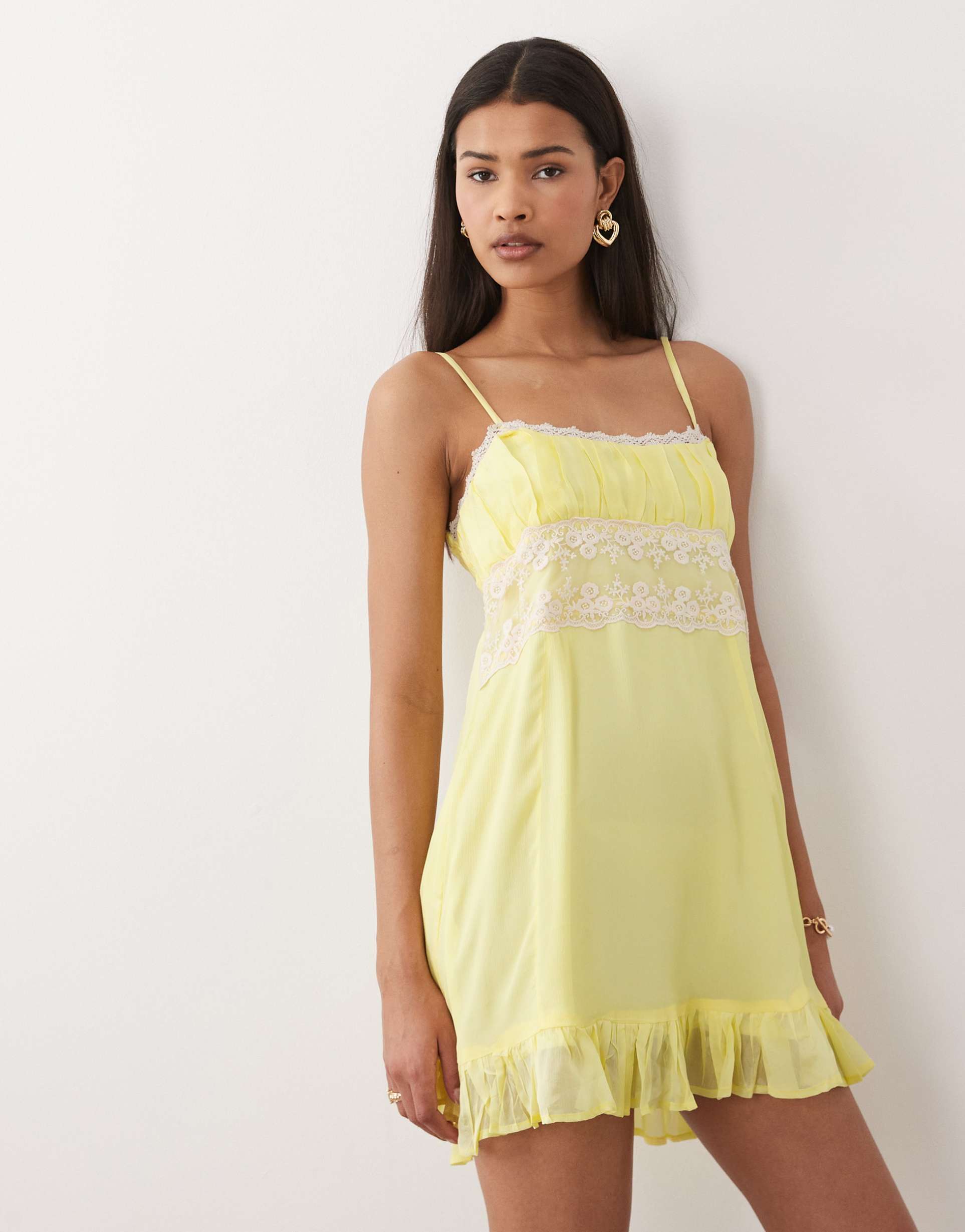 dippin' daisy's babydoll beach mini dress with lace detailing in vanilla custard