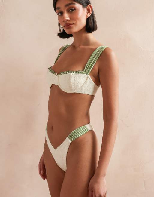 Dippin' Daisy's Blue Belle underwire bikini top in crème, 3 of 4