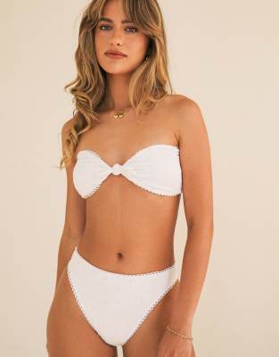 Dippin Daisys Bunny Knotted Bandeau Bikini Top In White