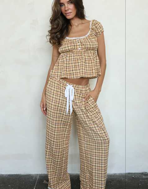Dippin' Daisy's Northern lights lounge pants in vanilla latte - view 1