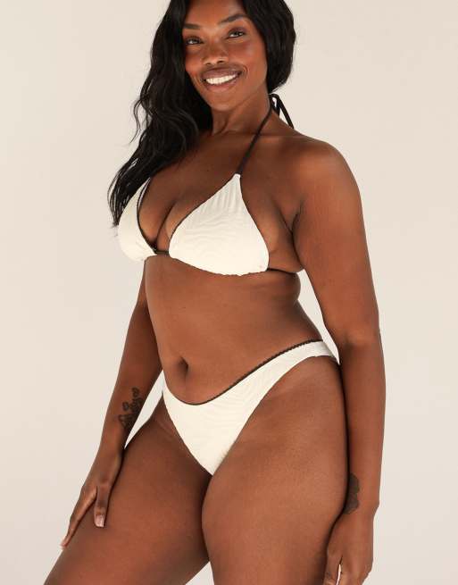 Dippin' Daisy's Palm tie back triangle bikini top in ivory tides, 3 of 7