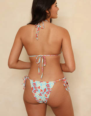 Dippin Daisys Palm Triangle Bikini Top In Blue