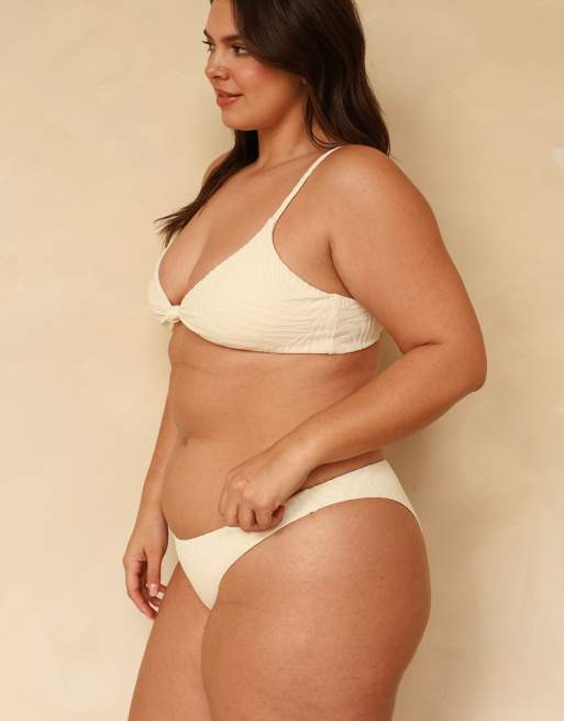 Dippin' Daisy's Zen knotted triangle bikini top in ivory tides, 6 of 7