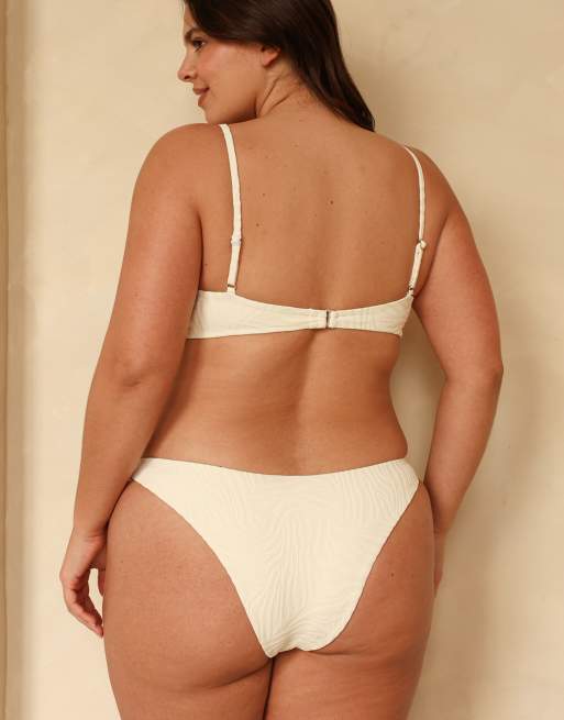Dippin' Daisy's Zen knotted triangle bikini top in ivory tides, 7 of 7