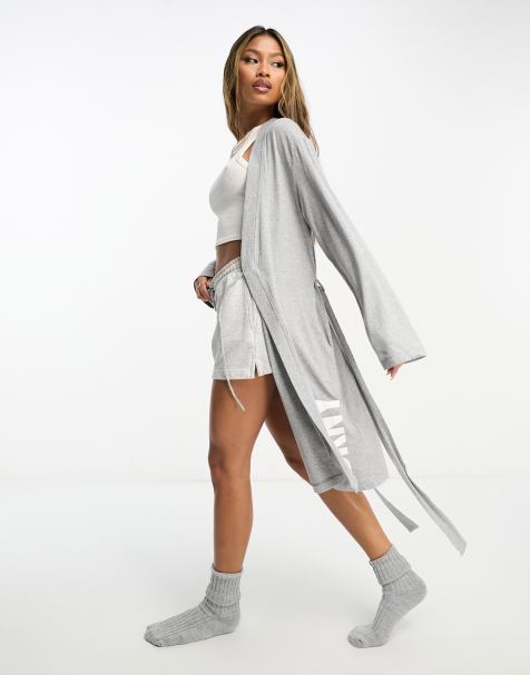 https://images.asos-media.com/products/dkny-cotton-jersey-super-soft-logo-robe-in-grey/204720018-1-lightgrey/?$n_480w$&wid=476&fit=constrain