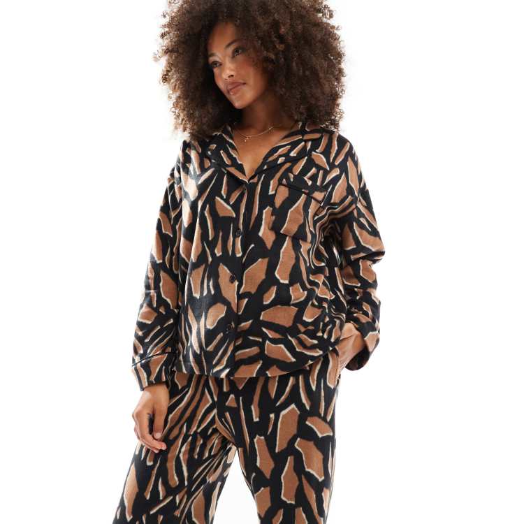 Angelina Women's Cozy Fleece Pajama Set - Leopard Print With Pockets, XX-Large - View #2
