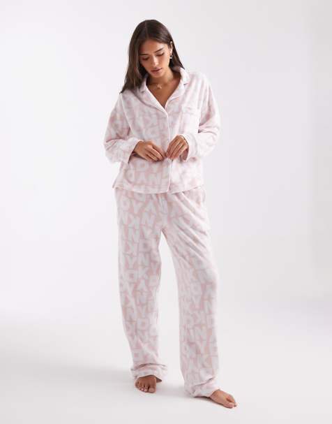 DKNY Folded notch top and pant sleep set in lotus letter logo - view 1
