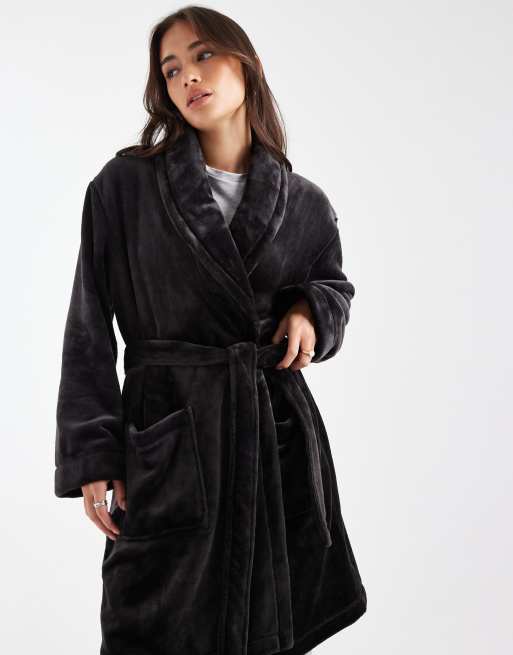 DKNY Folded short robe in black, 3 of 4