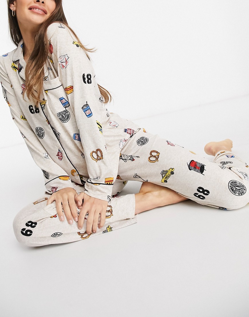 DKNY jersey gift wrapped logo printed revere pyjama set in oatmeal-Beige
