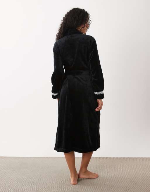 DKNY Long fleece logo robe in black, 4 of 4