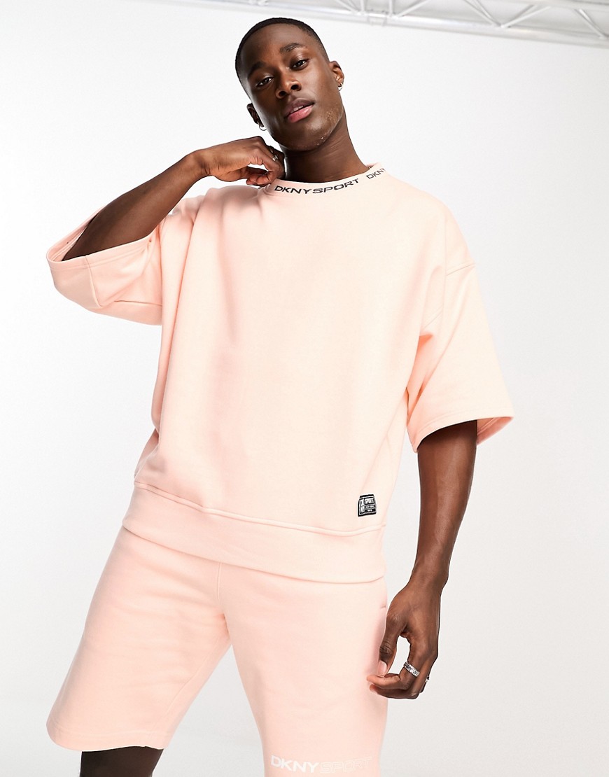 DKNY Relaxed fit short sleeve sweatshirt in peach-Orange