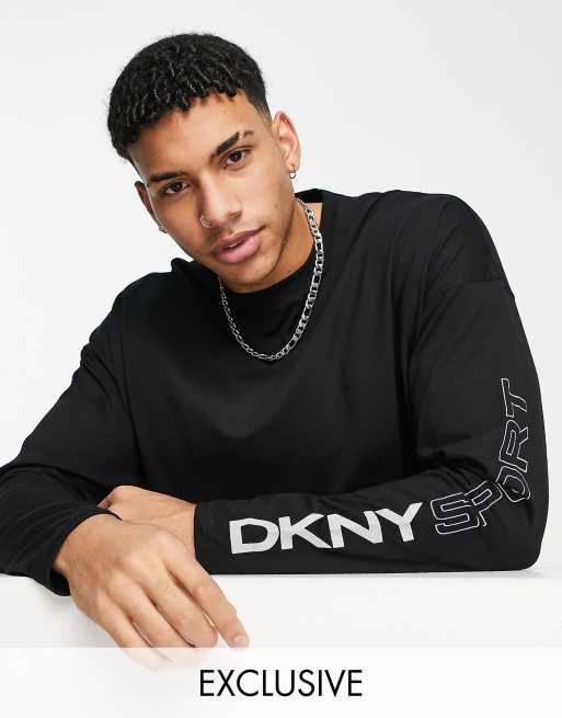 DKNY Sport – Svart, långärmad topp med logga på ärmen
