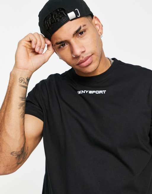 DKNY Sport – svart t-shirt med gummilogga på bröstet, 3 av 4