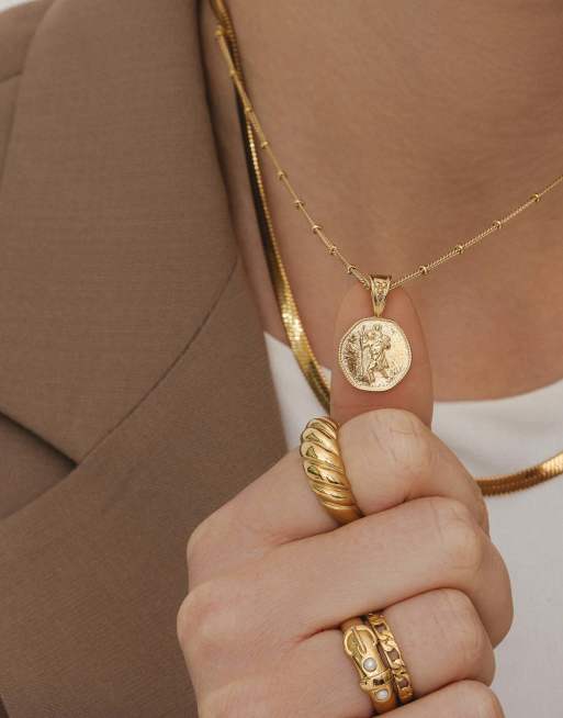 D.LOUISE waterproof St Christopher  necklace in gold, 3 of 4