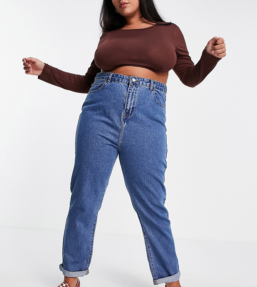 Don't Think Twice Plus Dtt Plus Lou Mom Jeans In Mid Blue Wash-blues
