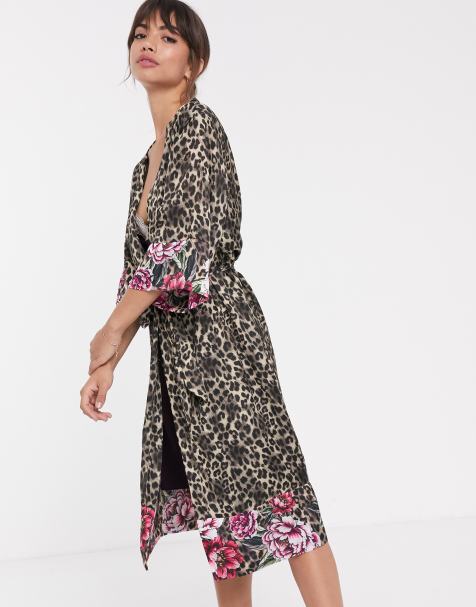 Dorina – Dolores – Kimono-Morgenmantel mit Leopardenmuster und geblümtem Besatz