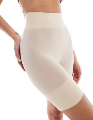 Dorina - Essensual - Figurformende Shorts gegen Wundreiben in Beige mit mittelhohem Bund-Neutral