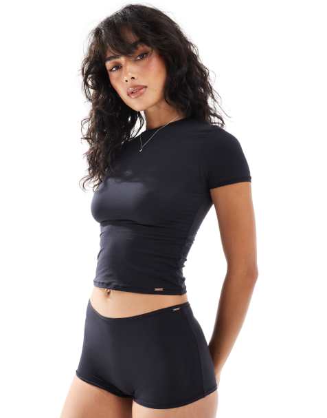 Dorina essential mix & match microfibre t-shirt in black - view 1