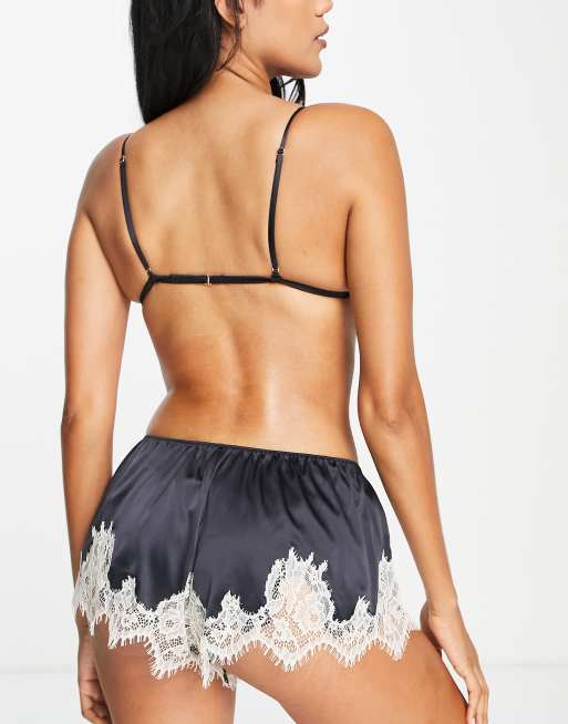 https://images.asos-media.com/products/dorina-fiesta-satin-triangle-bralette-with-lace-trim-in-black/202859703-2?$n_640w$&wid=513&fit=constrain