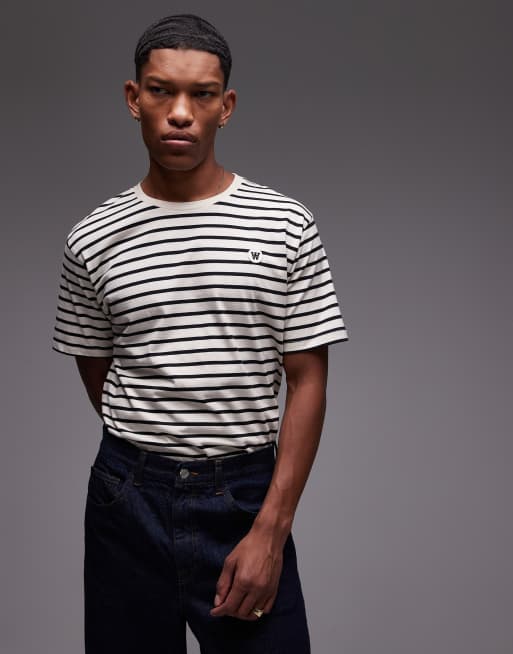 Double A By Wood Wood - Ace - Gestreept T-shirt met logo in zwart 