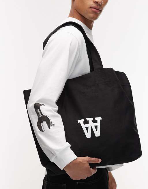 Double A By Wood Wood Conner tote bag in black, 4 of 4