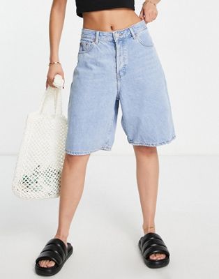 Dr Denim Bella balloon fitted shorts in light wash blue
