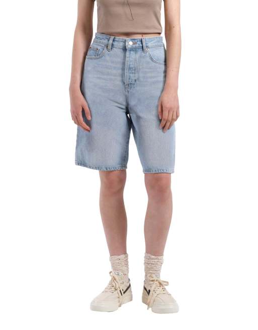 Dr Denim Bella shorts in light blue, 3 of 5